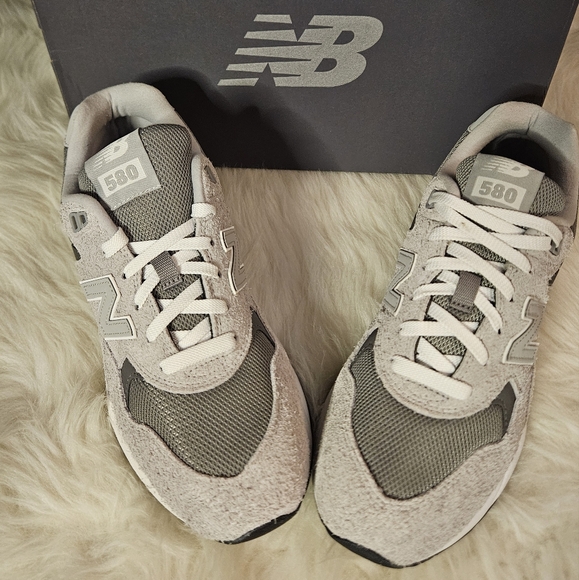 NEW BALANCE 580 - Picture 3 of 5